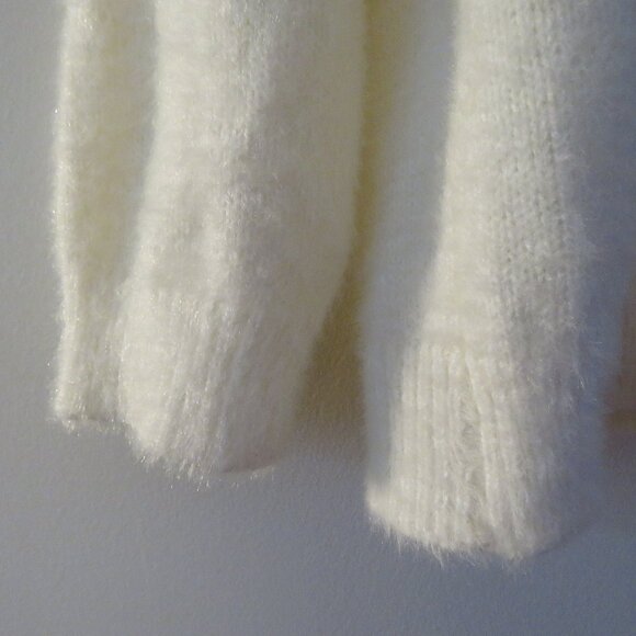 Z SUPPLY Alexa Eyelash Sweater in Vanilla Ice Neutral Lounge Soft - Size L - Picture 6 of 15